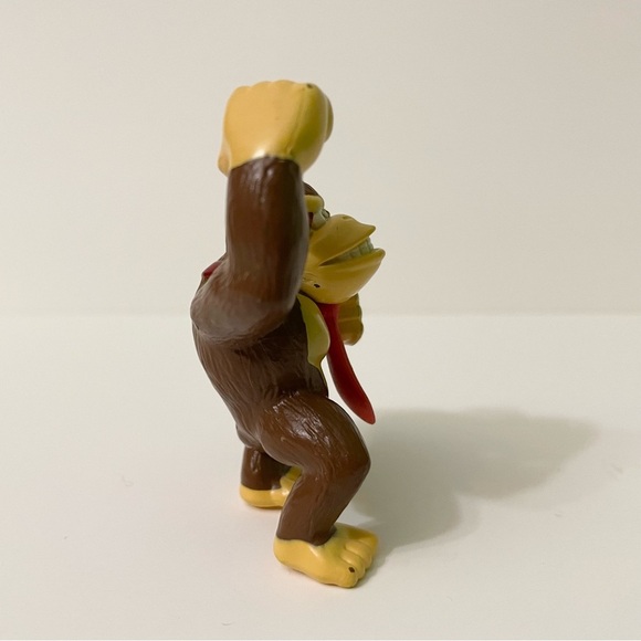 DK Donkey Kong Country Nintendo PVC Mini Figure - Picture 5 of 11